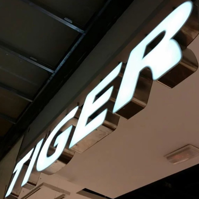 letras luminosas de acero inoxidable